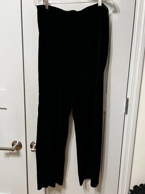 Wide leg velvet pants